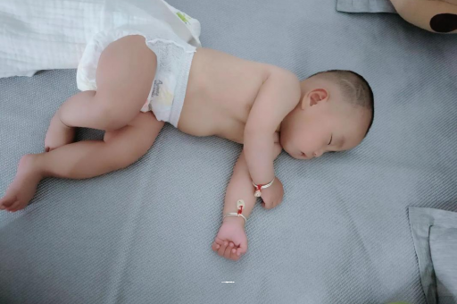 邓州宝宝发烧可以喝牛奶吗